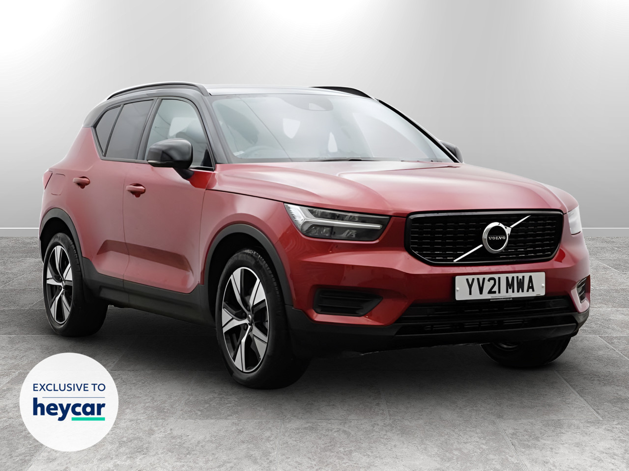 Main listing image - Volvo XC40 Recharge