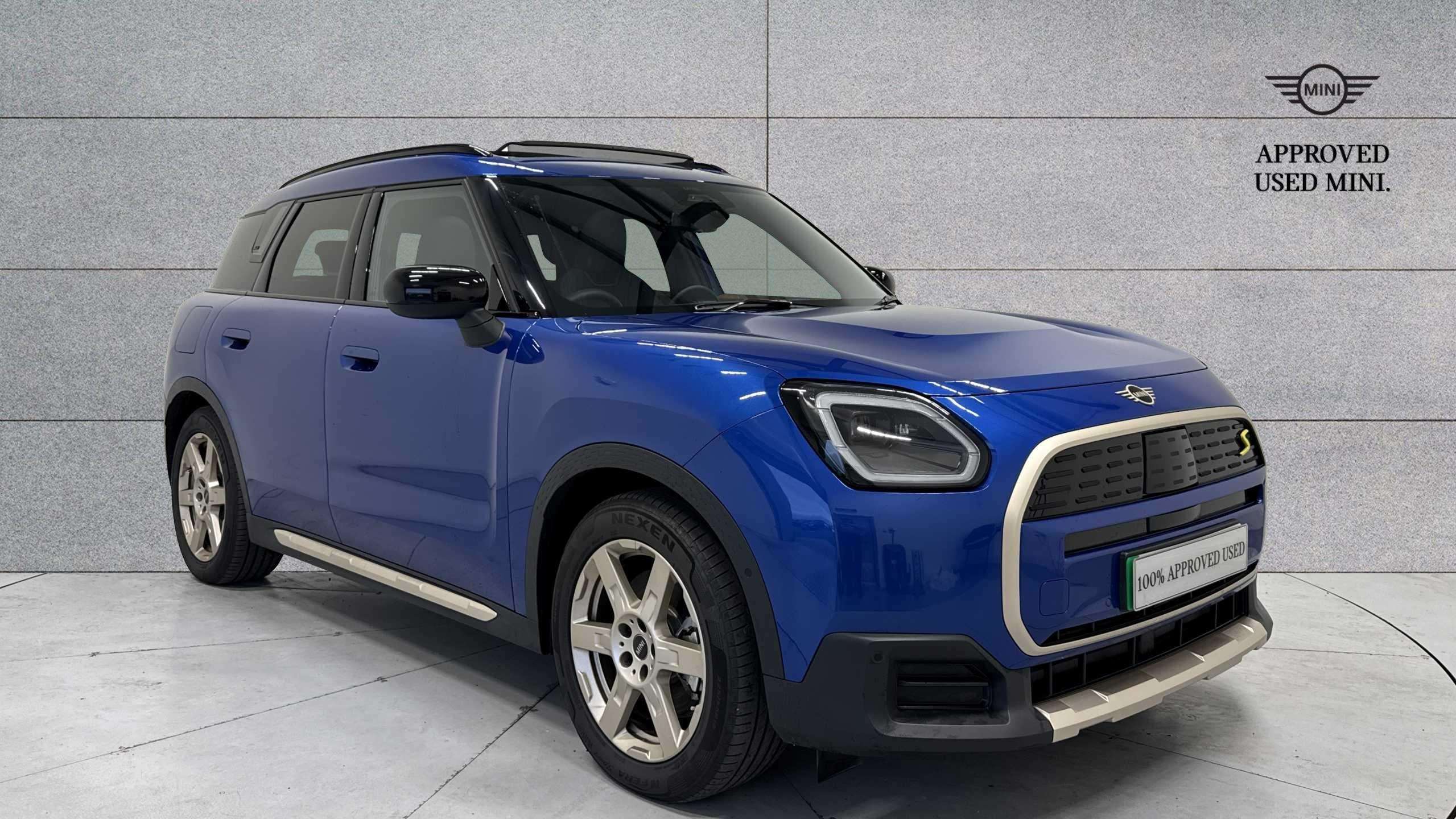 Main listing image - MINI Countryman