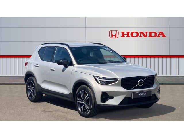 Main listing image - Volvo XC40