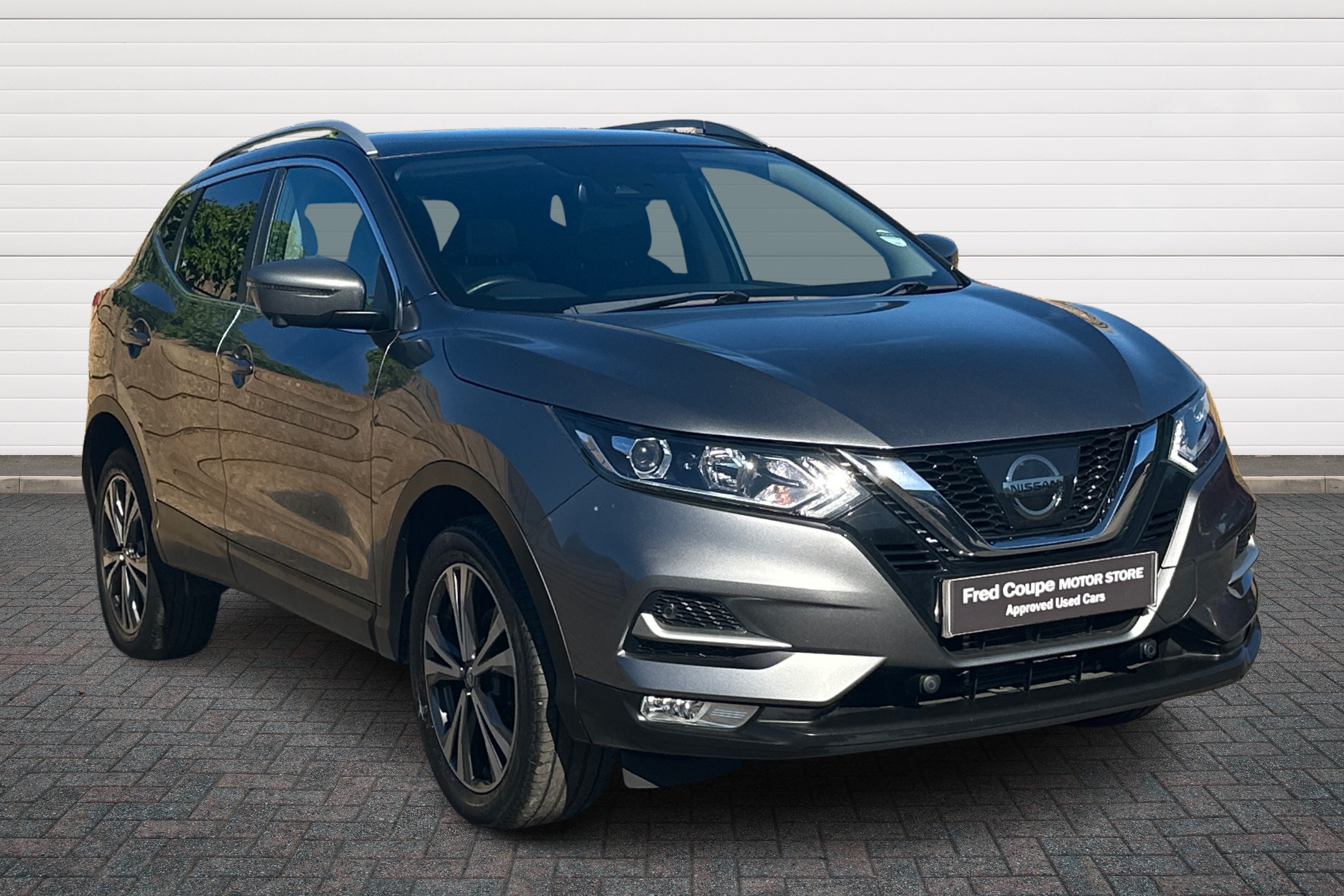 Main listing image - Nissan Qashqai