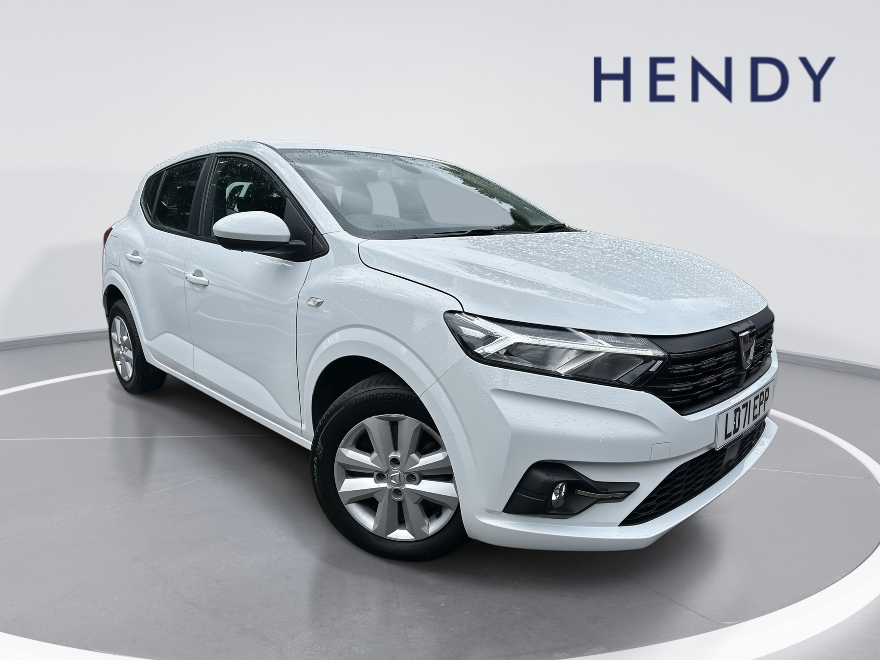 Main listing image - Dacia Sandero