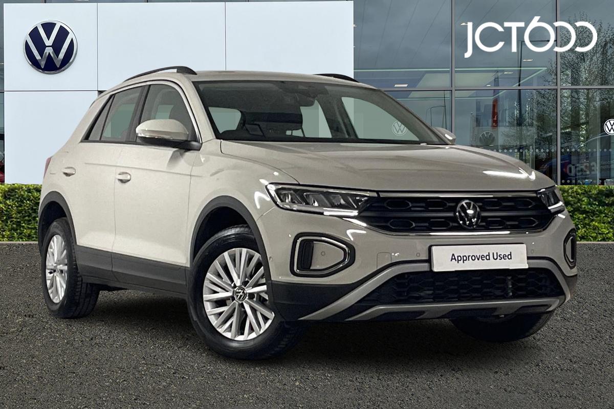 Main listing image - Volkswagen T-Roc