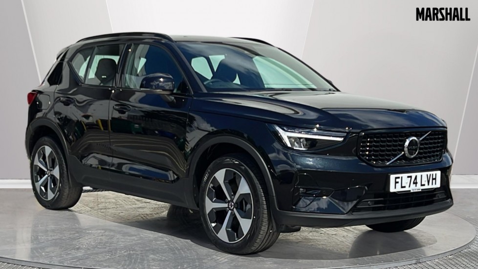 Main listing image - Volvo XC40