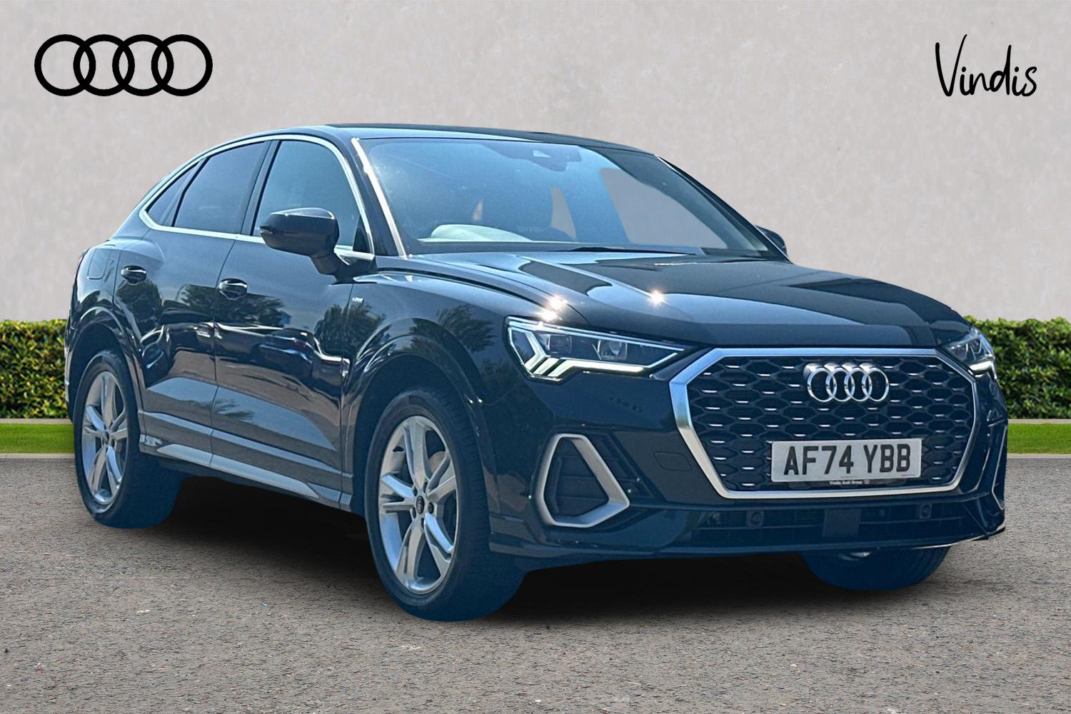 Main listing image - Audi Q3