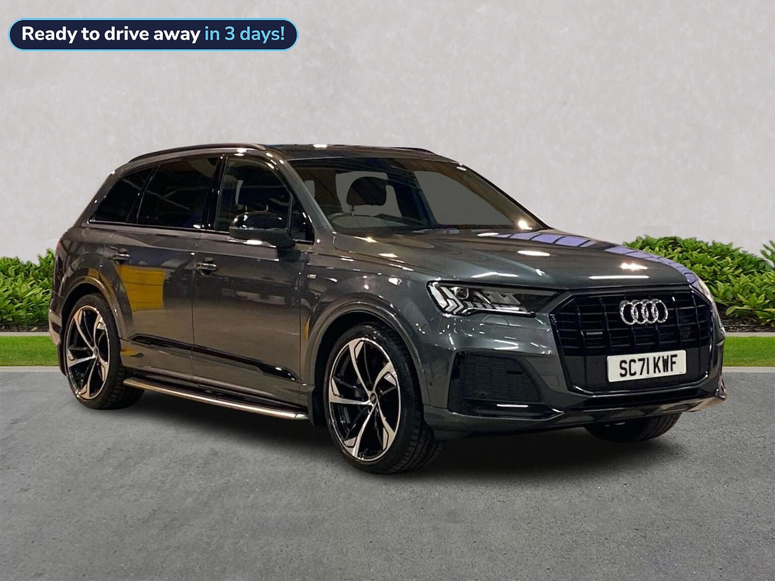 Main listing image - Audi Q7