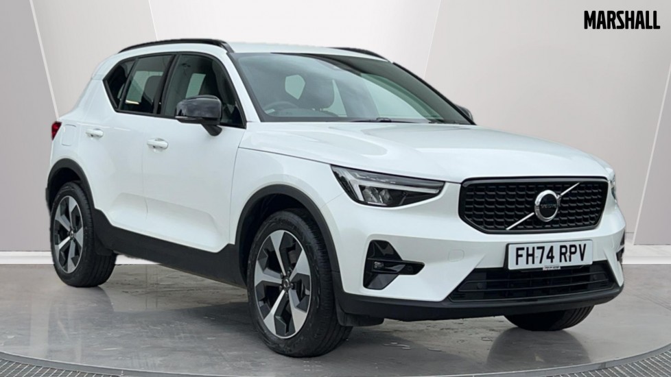 Main listing image - Volvo XC40