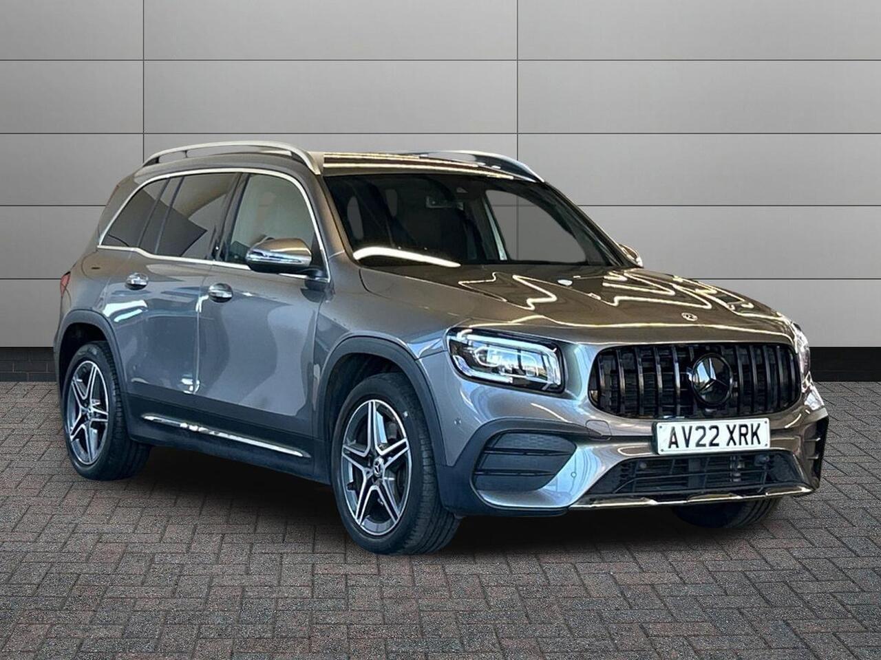 Main listing image - Mercedes-Benz GLB