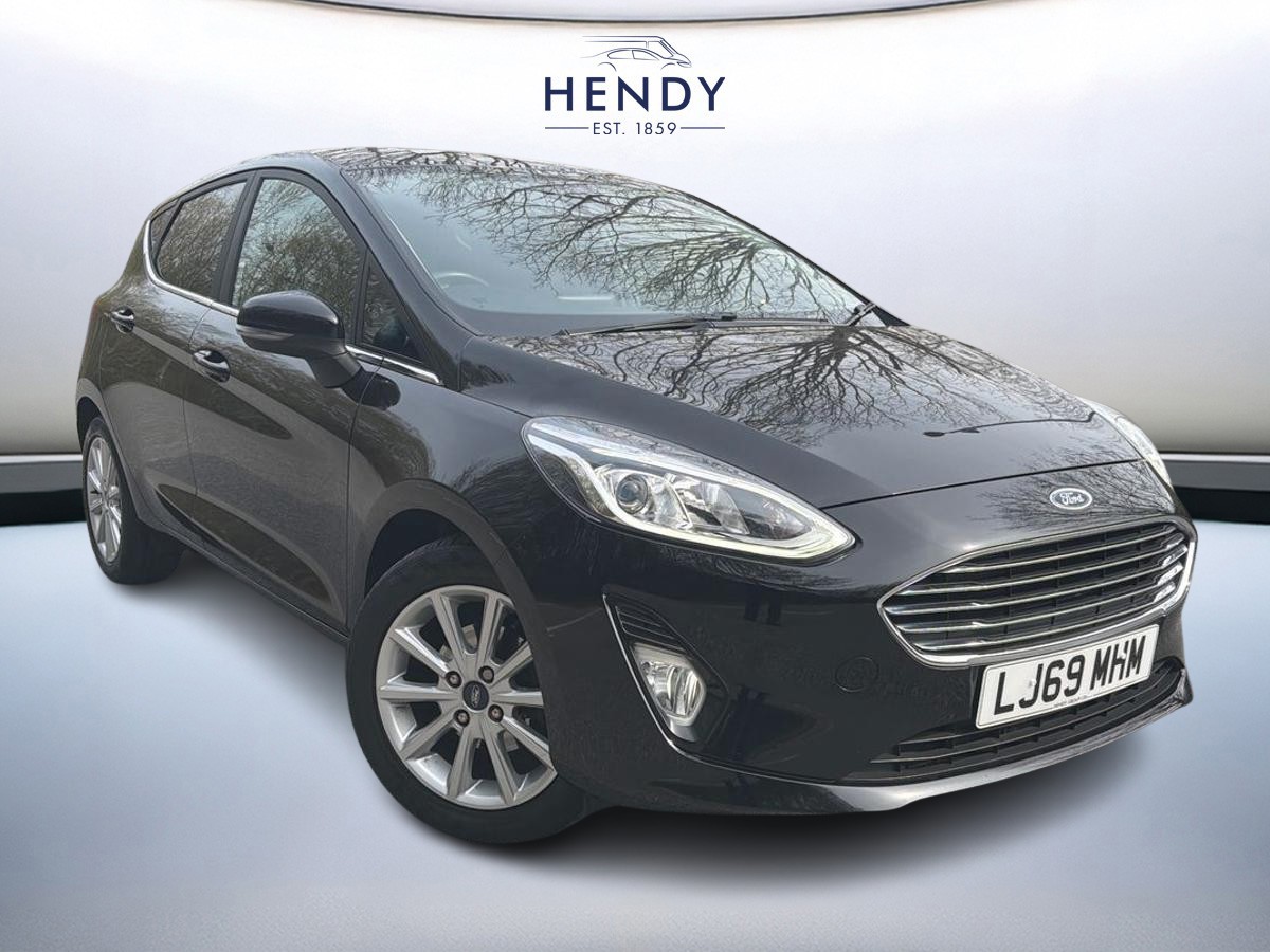 Main listing image - Ford Fiesta