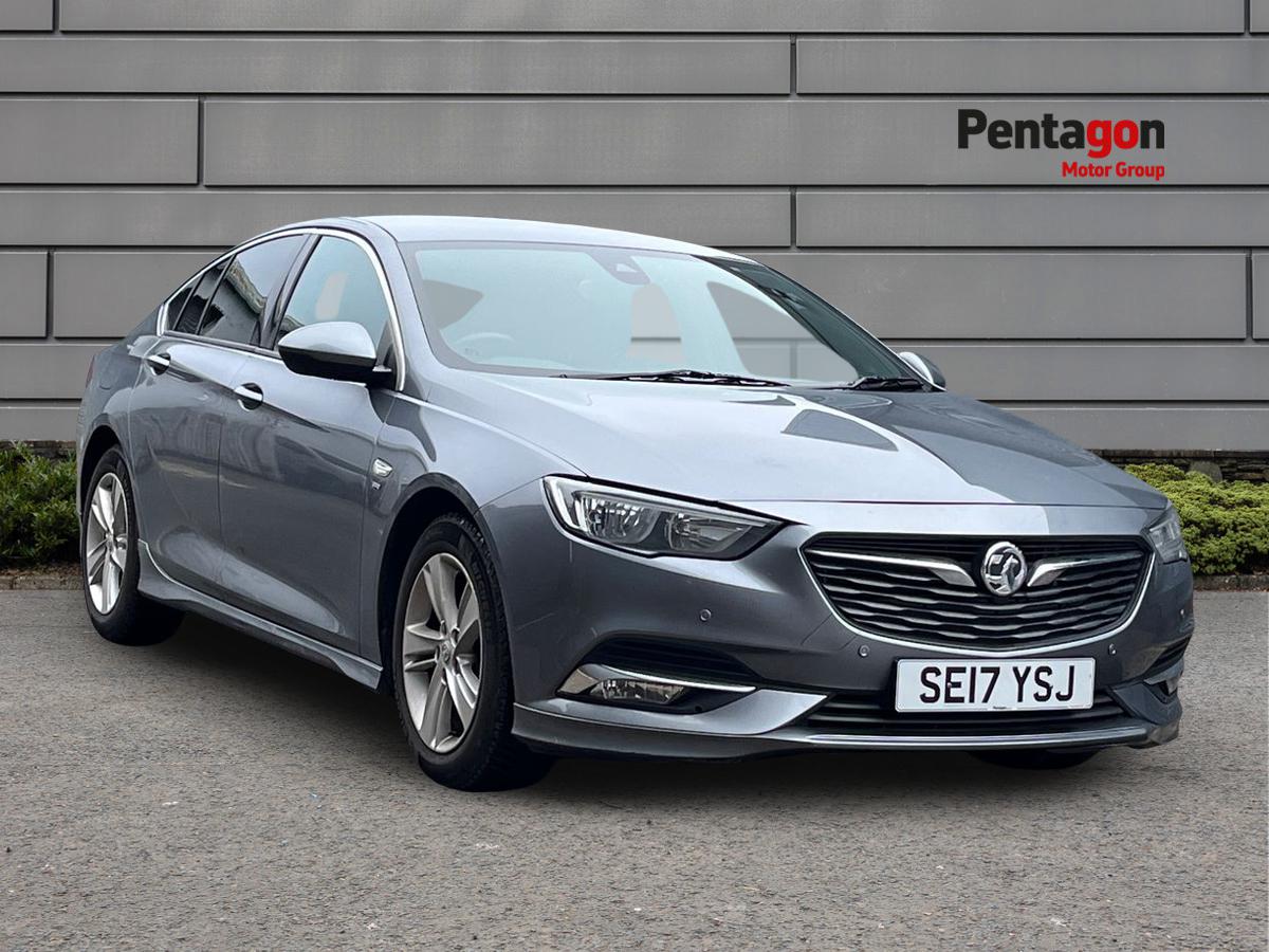 Main listing image - Vauxhall Insignia