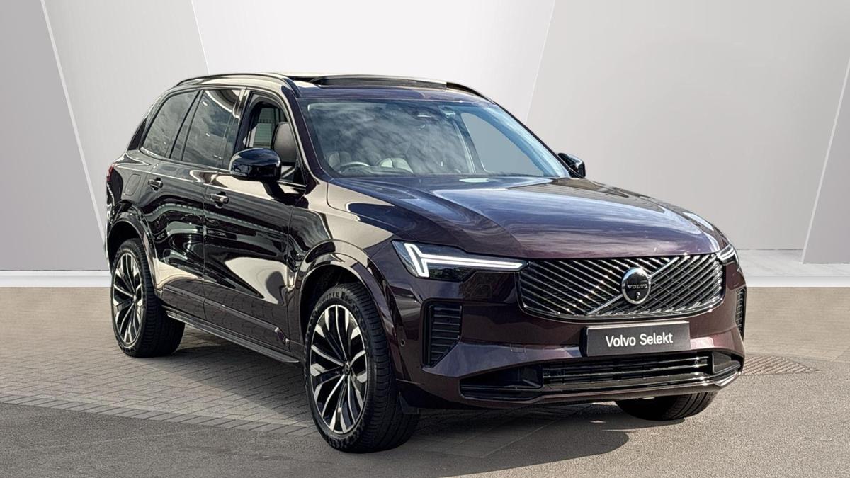 Main listing image - Volvo XC90