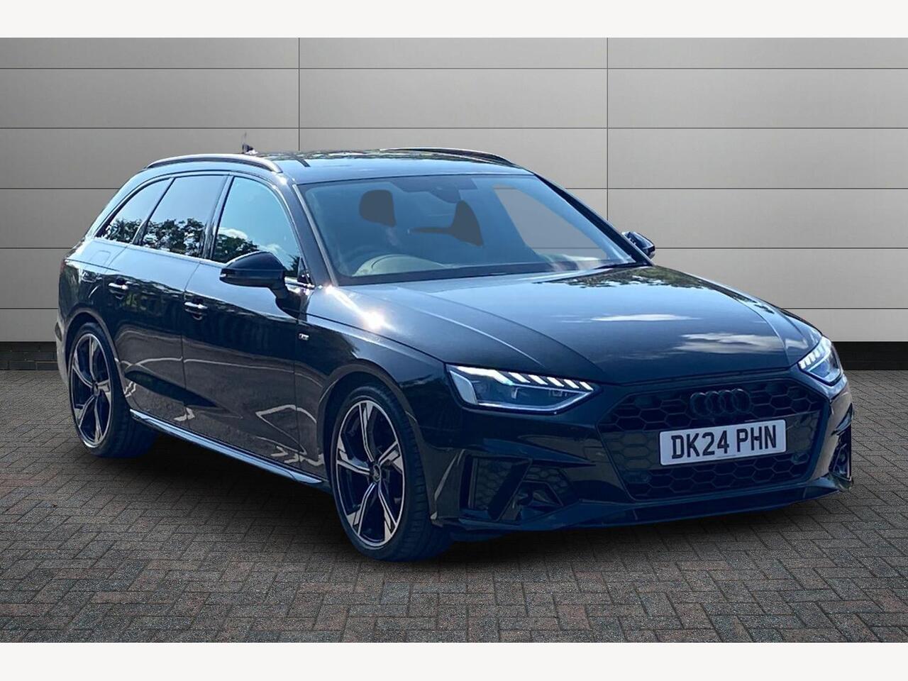 Main listing image - Audi A4 Avant