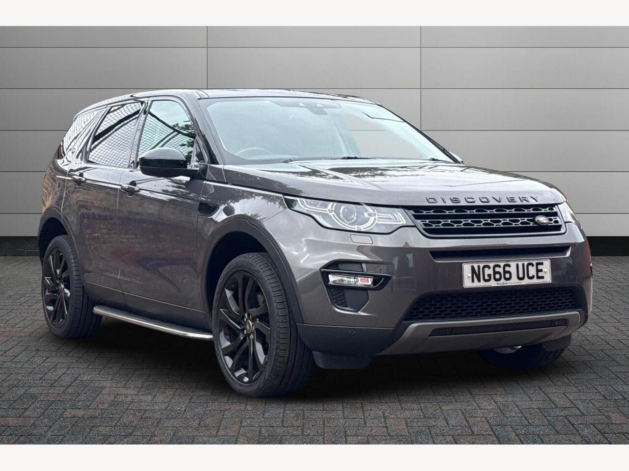 Main listing image - Land Rover Discovery Sport
