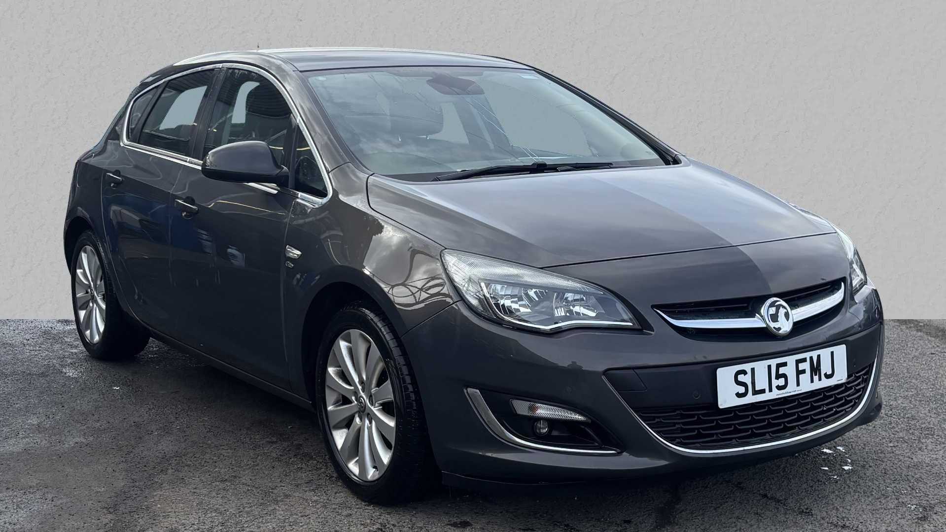 Main listing image - Vauxhall Astra