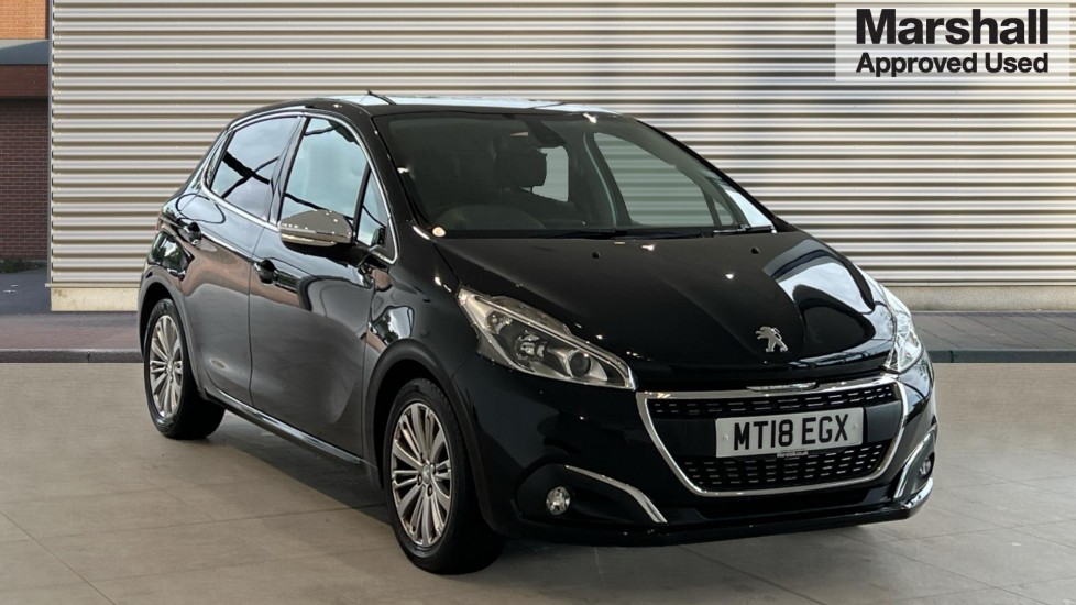 Main listing image - Peugeot 208
