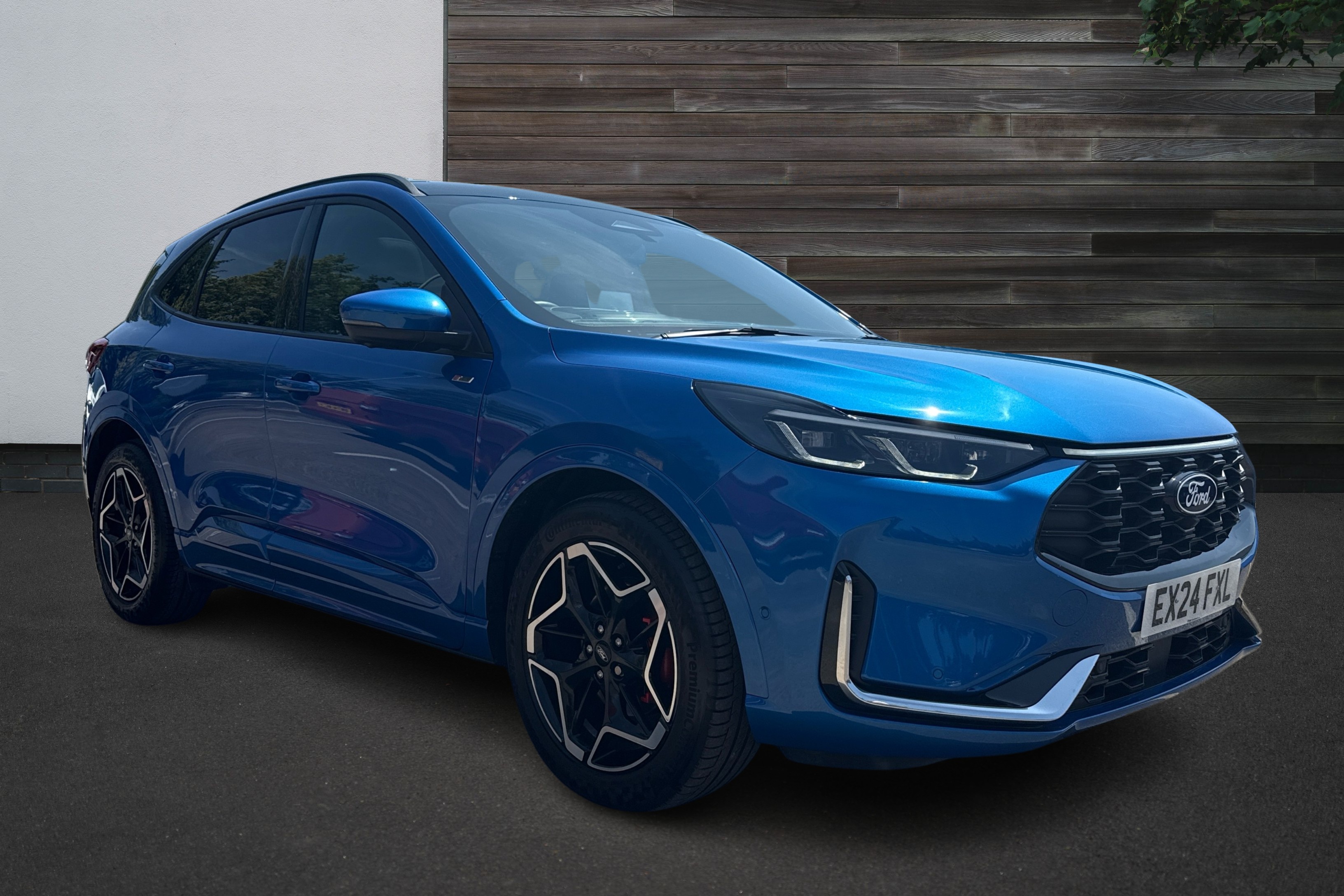 Main listing image - Ford Kuga