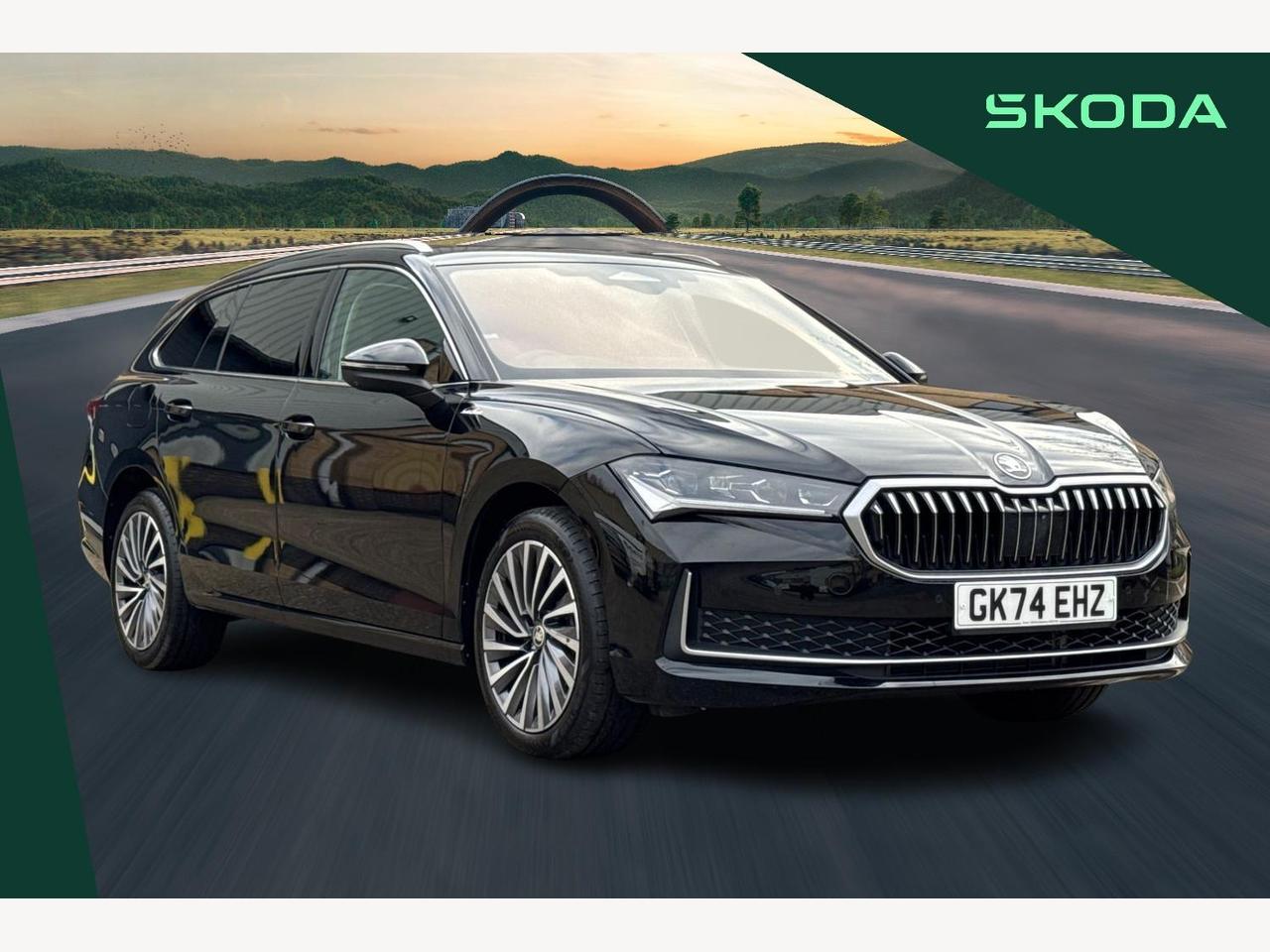 Main listing image - Skoda Superb Estate