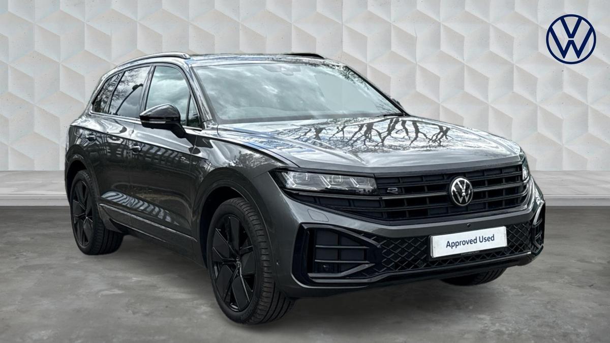 Main listing image - Volkswagen Touareg