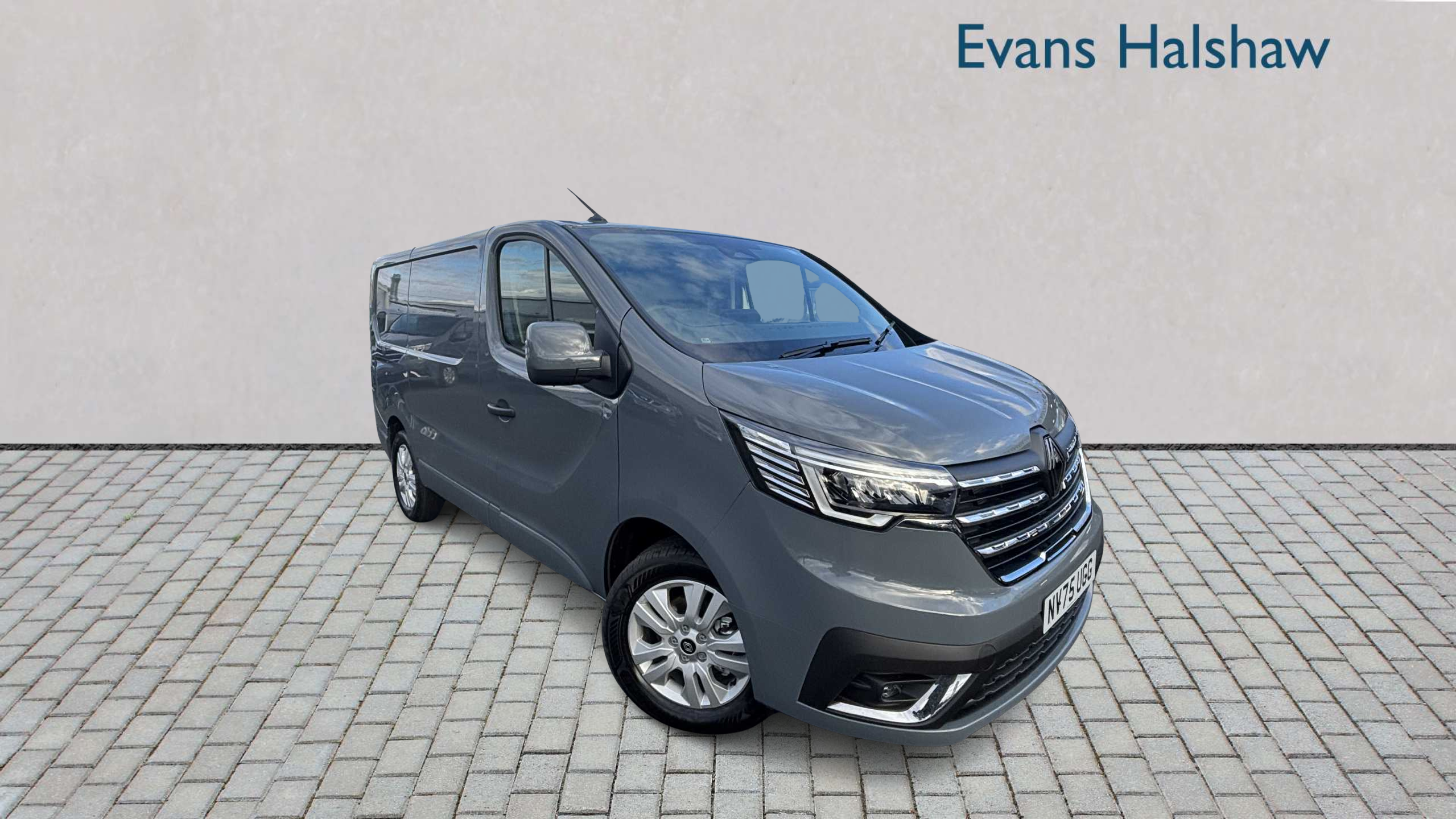 Main listing image - Renault Trafic