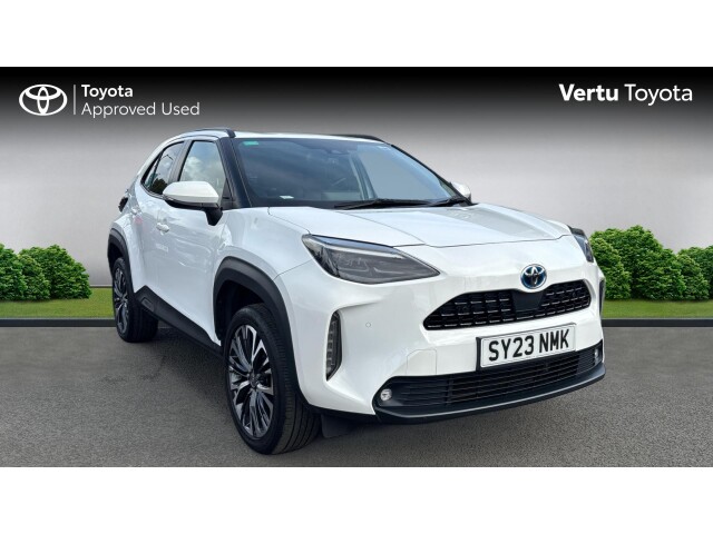 Main listing image - Toyota Yaris Cross