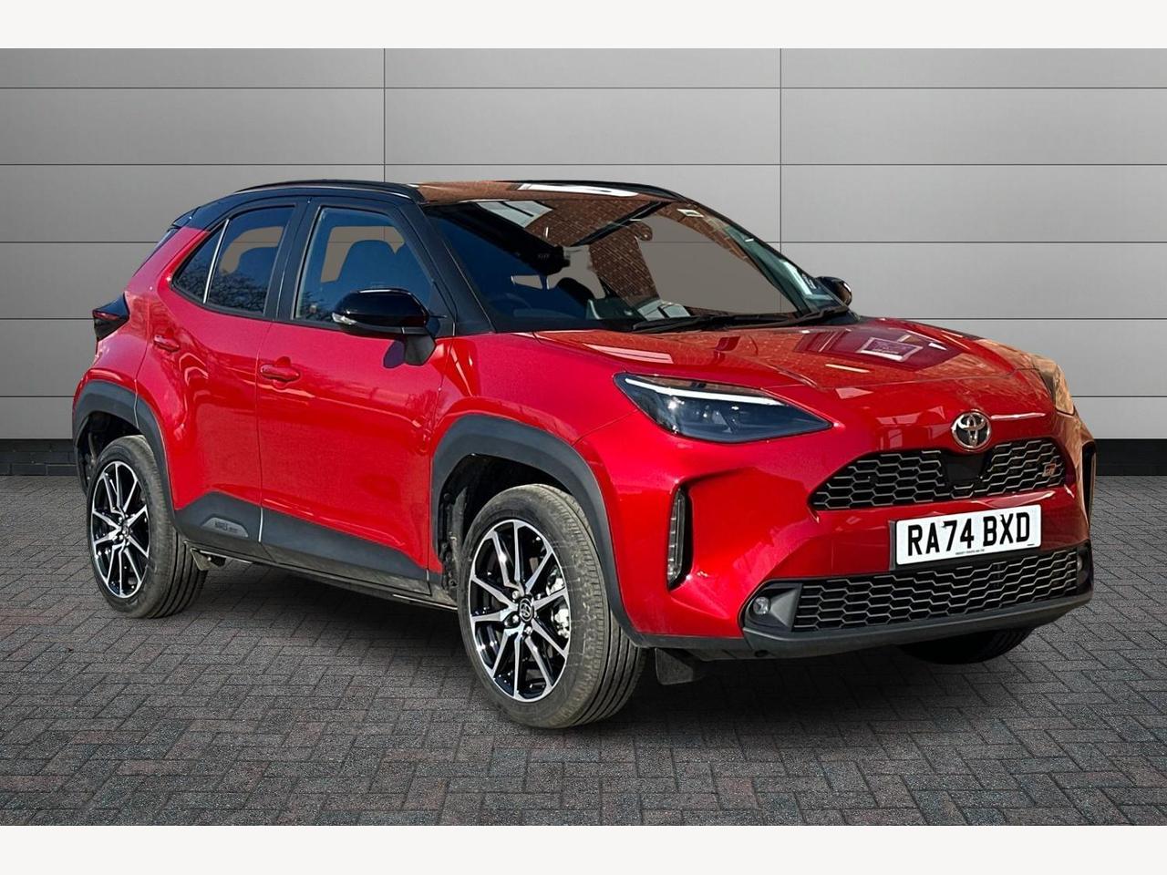 Main listing image - Toyota Yaris Cross