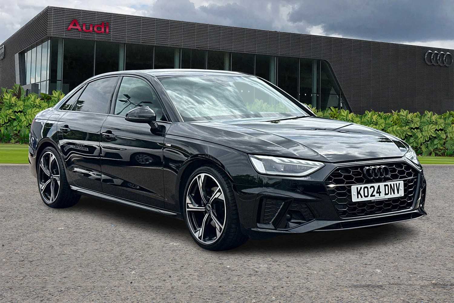 Main listing image - Audi A4