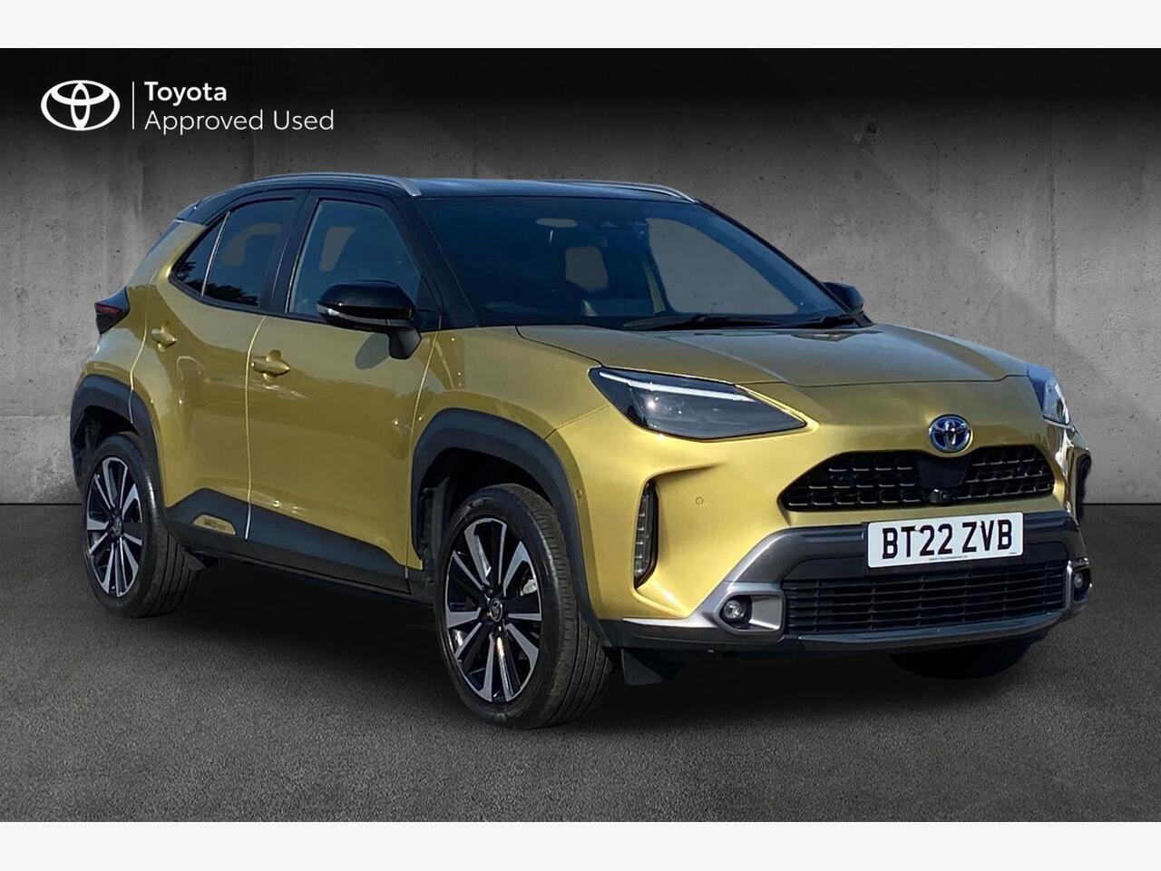 Main listing image - Toyota Yaris Cross