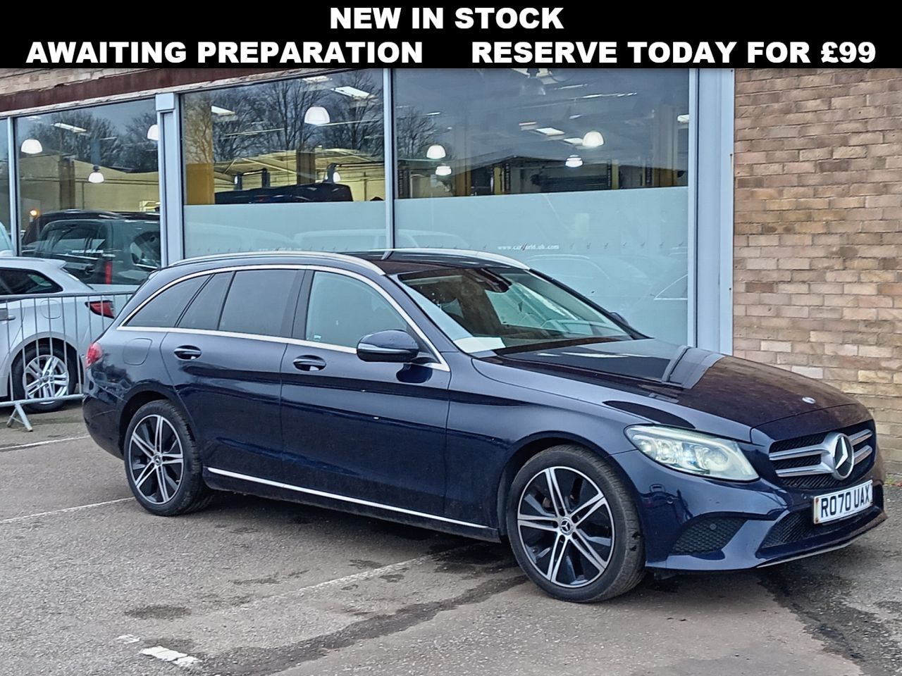 Main listing image - Mercedes-Benz C-Class Estate