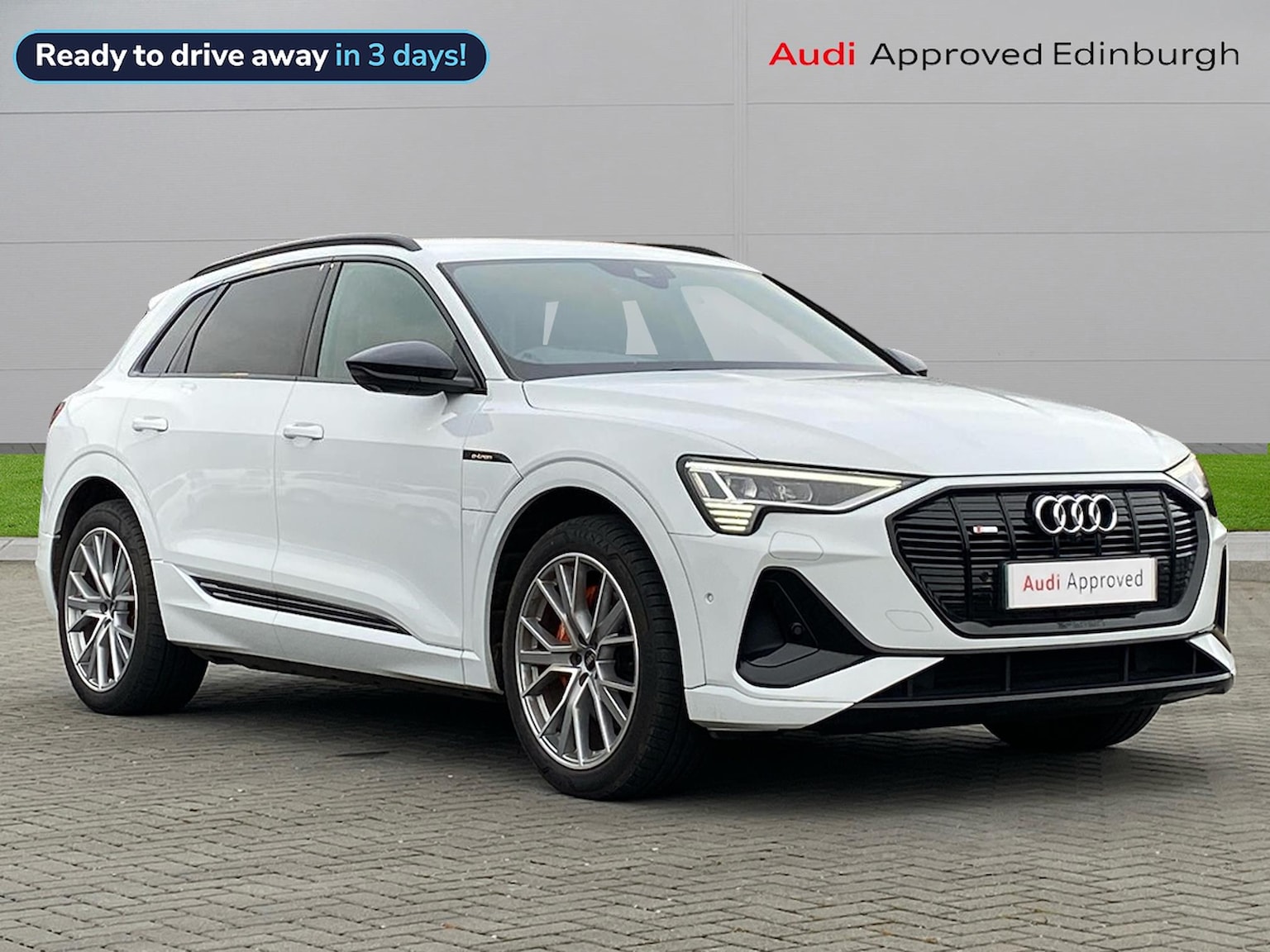 Main listing image - Audi e-tron