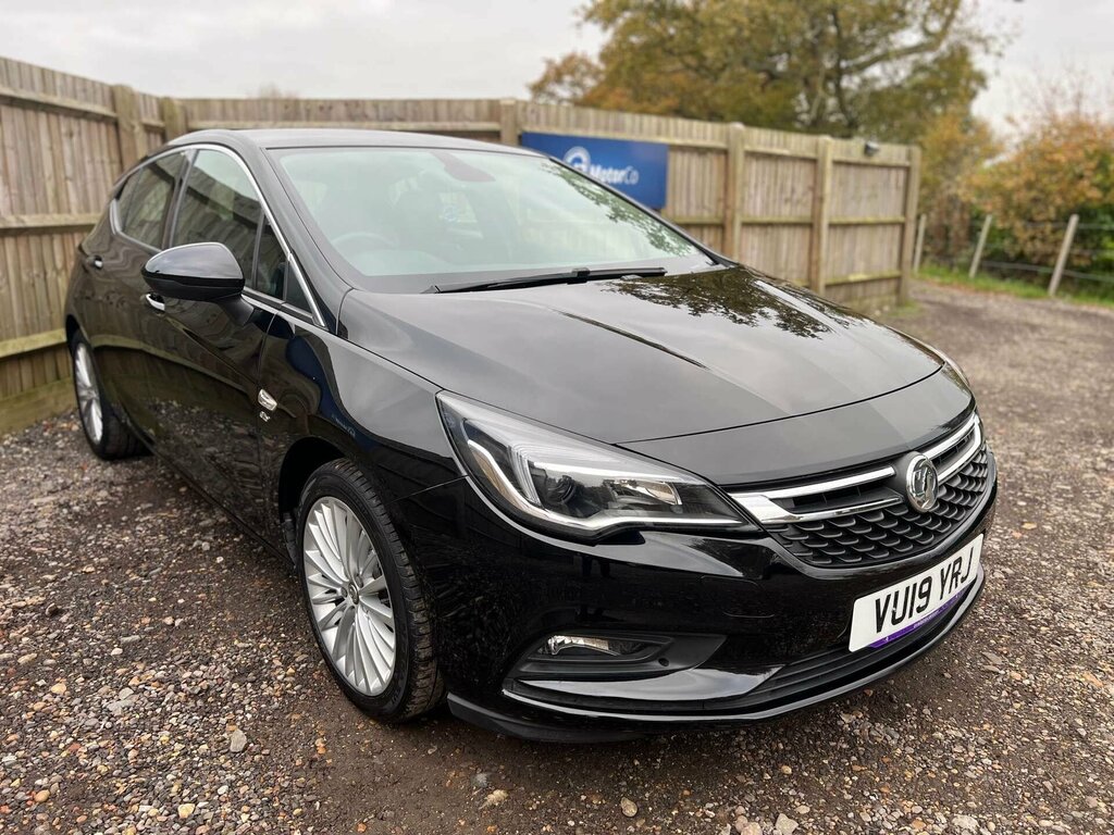 Main listing image - Vauxhall Astra