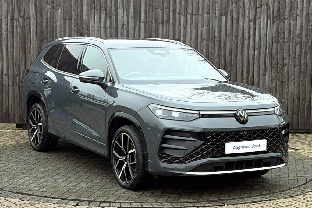 Main listing image - Volkswagen Tayron