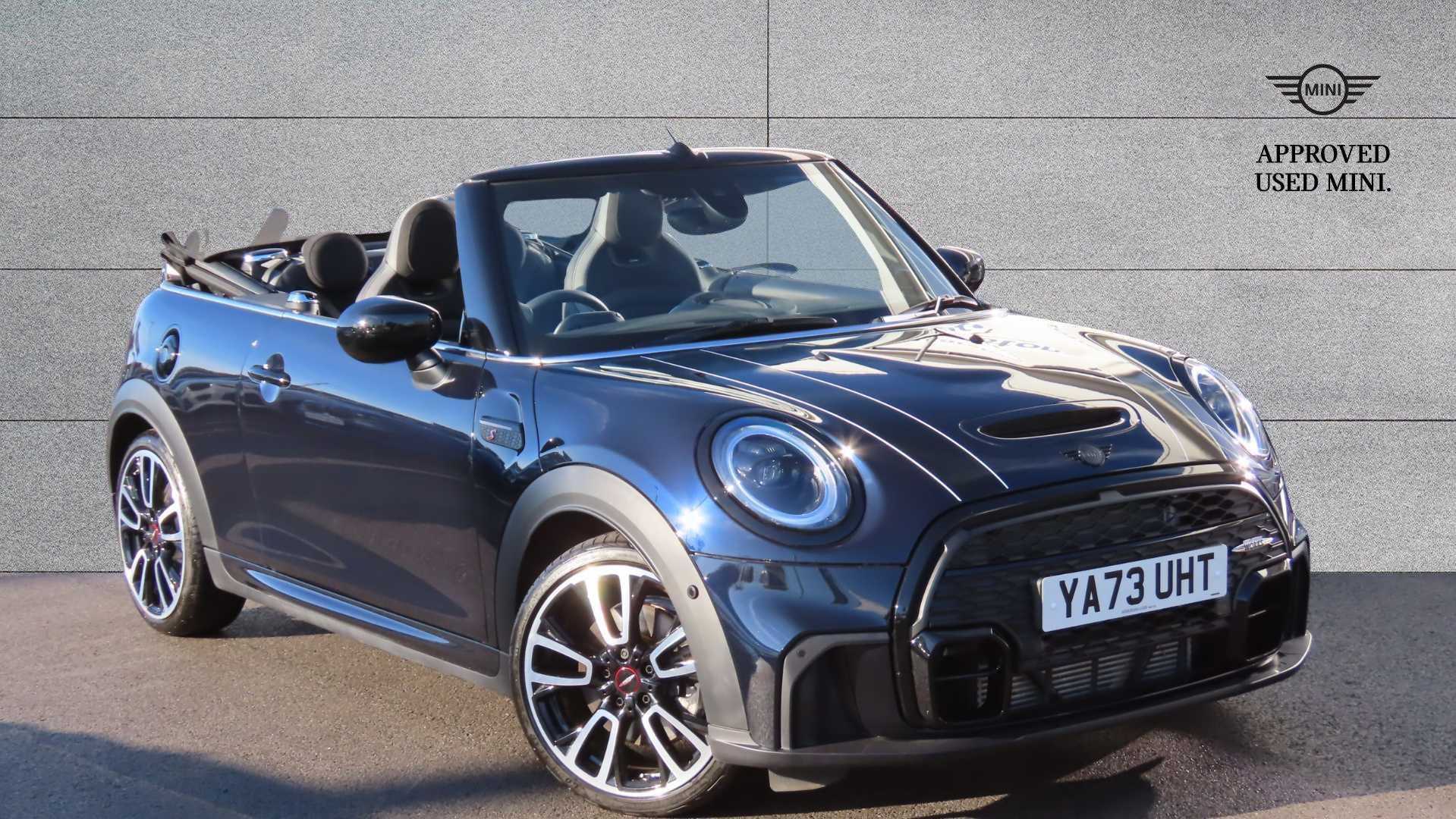 Main listing image - MINI Convertible