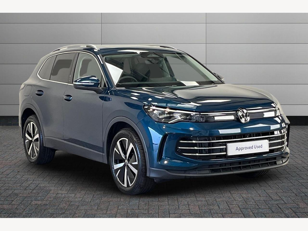 Main listing image - Volkswagen Tiguan