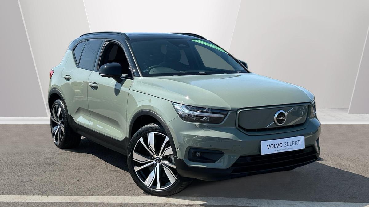 Main listing image - Volvo XC40 Recharge