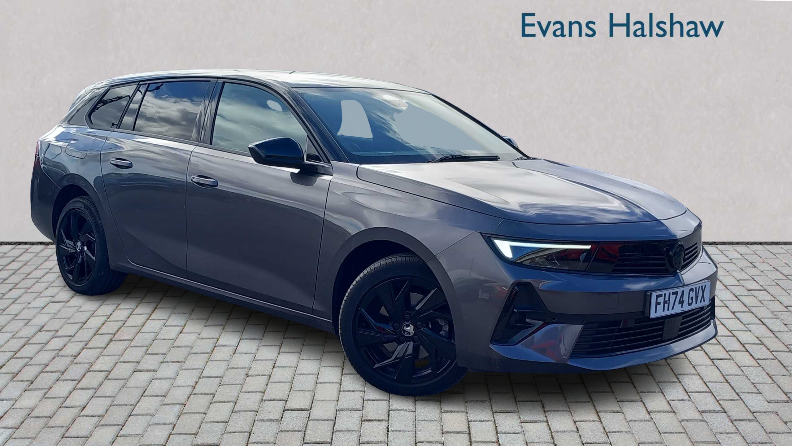 Main listing image - Vauxhall Astra Sports Tourer