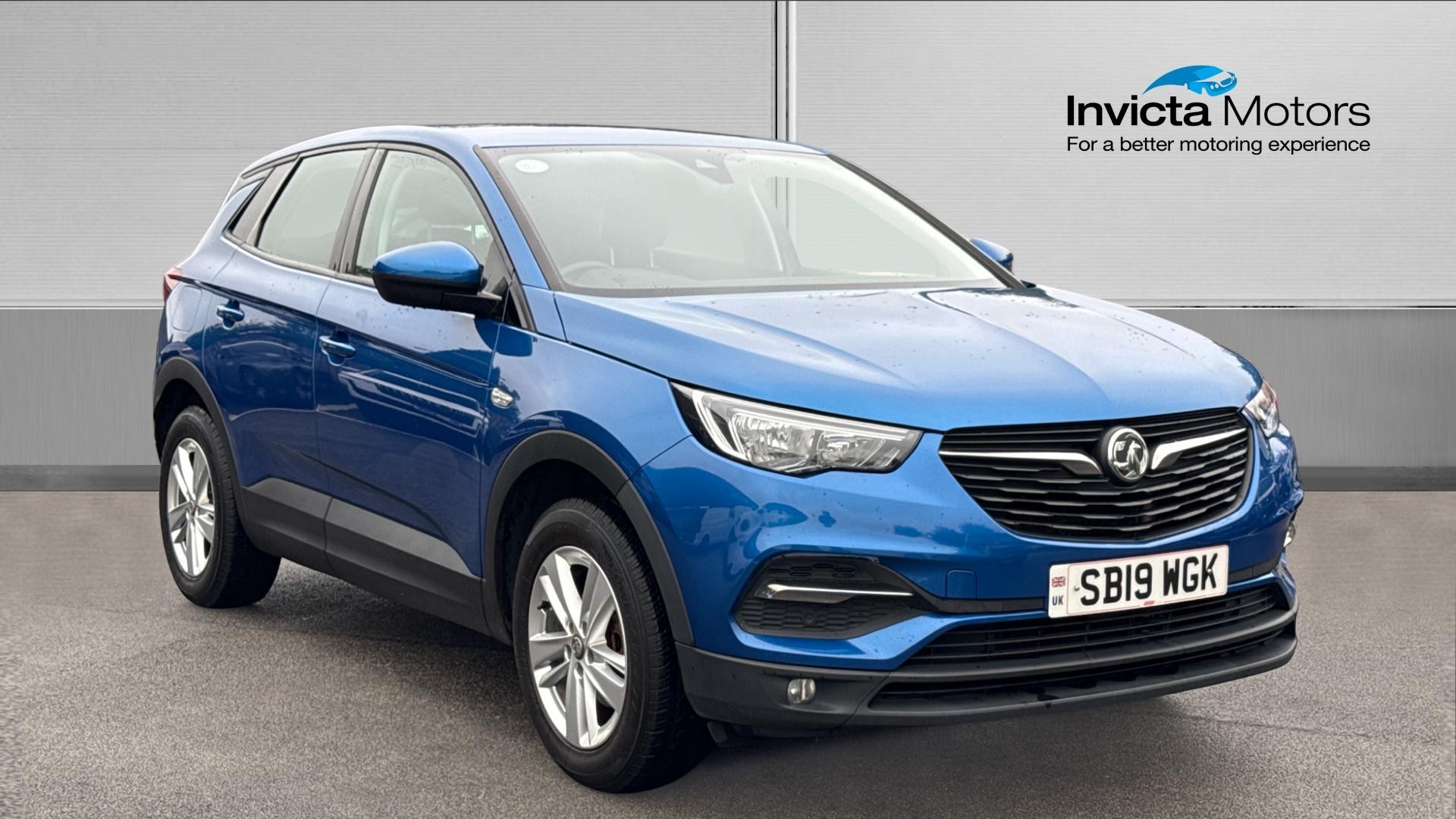 Main listing image - Vauxhall Grandland X