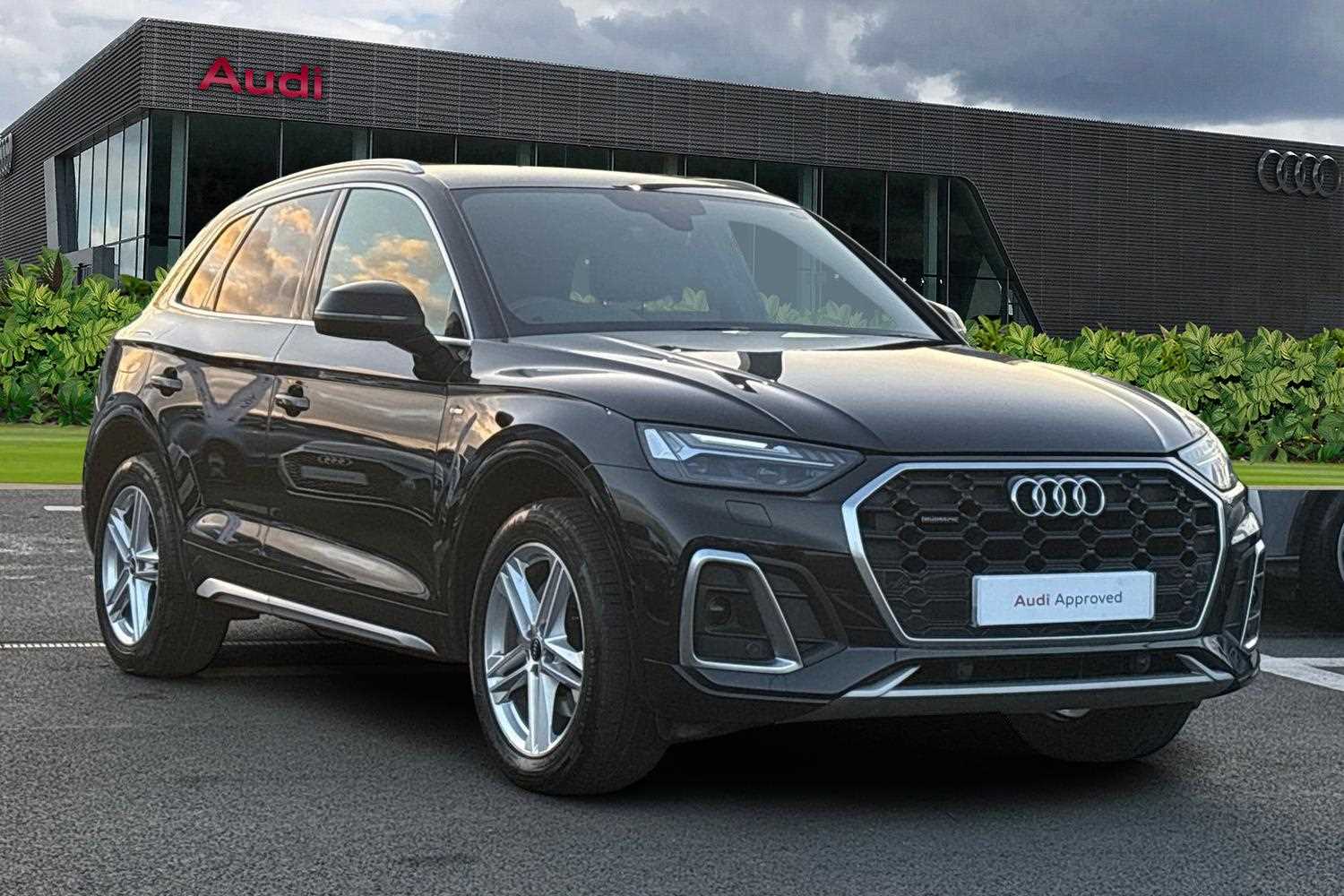 Main listing image - Audi Q5