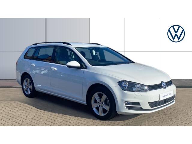 Main listing image - Volkswagen Golf Estate