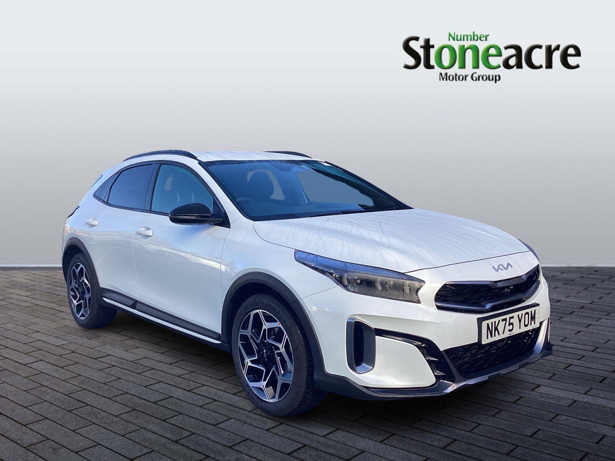 Main listing image - Kia XCeed