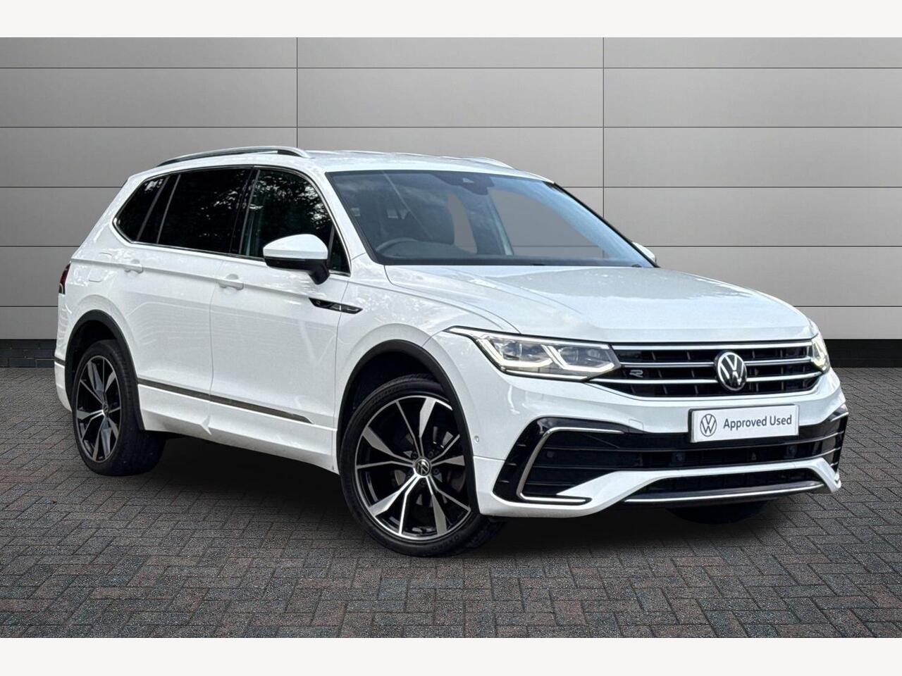 Main listing image - Volkswagen Tiguan Allspace