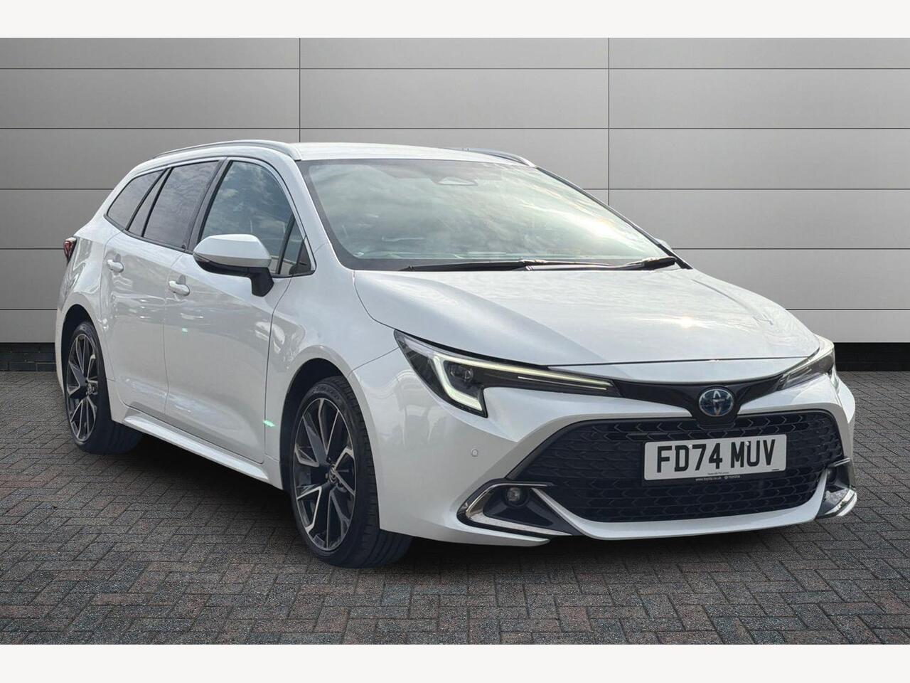 Main listing image - Toyota Corolla Touring Sport