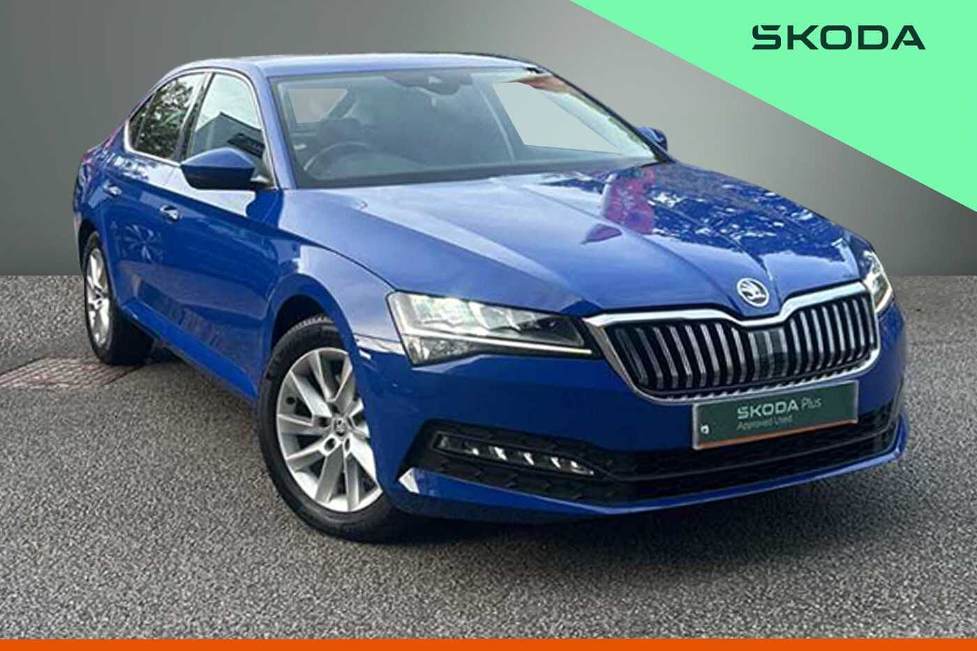 Main listing image - Skoda Superb
