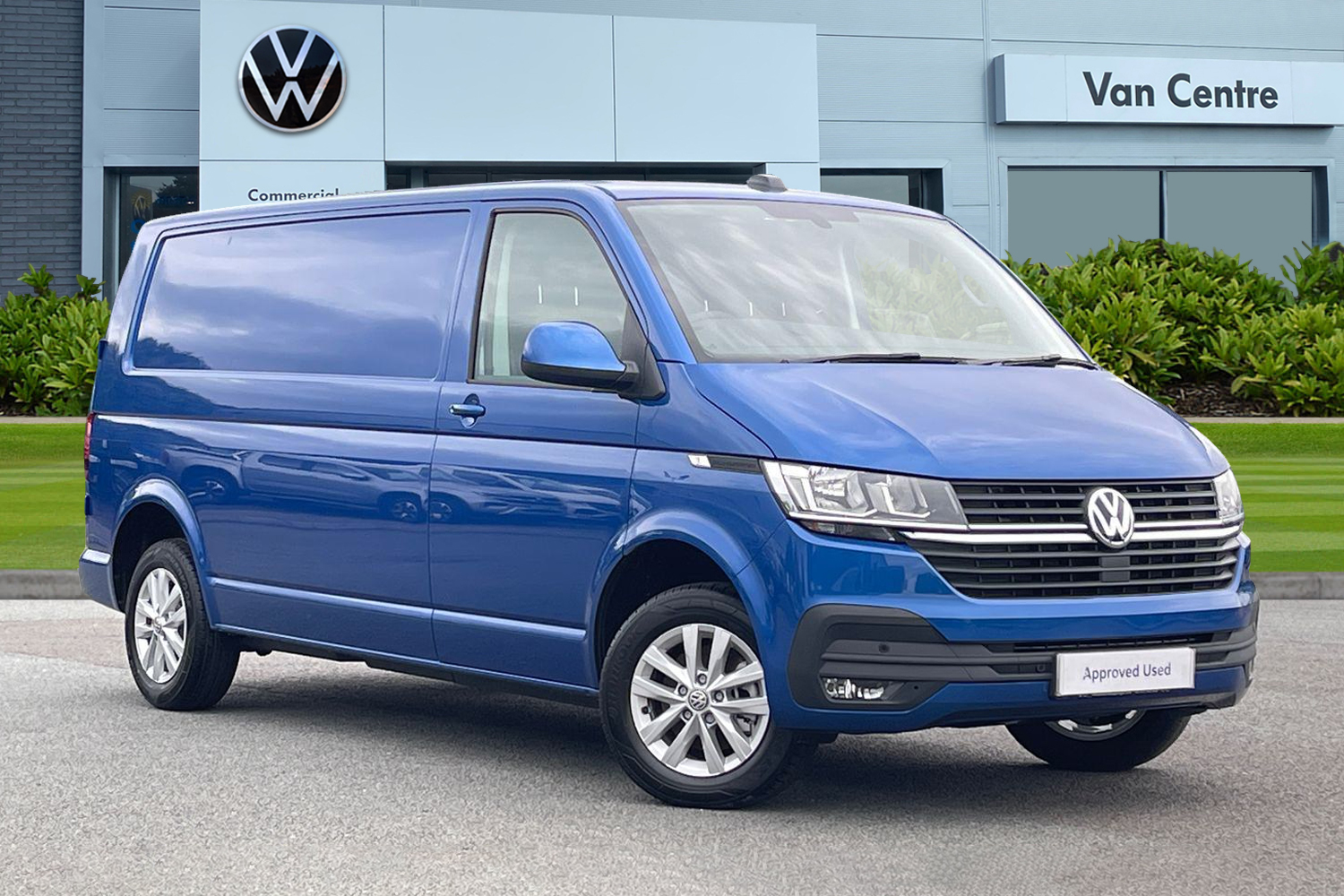 Main listing image - Volkswagen Transporter