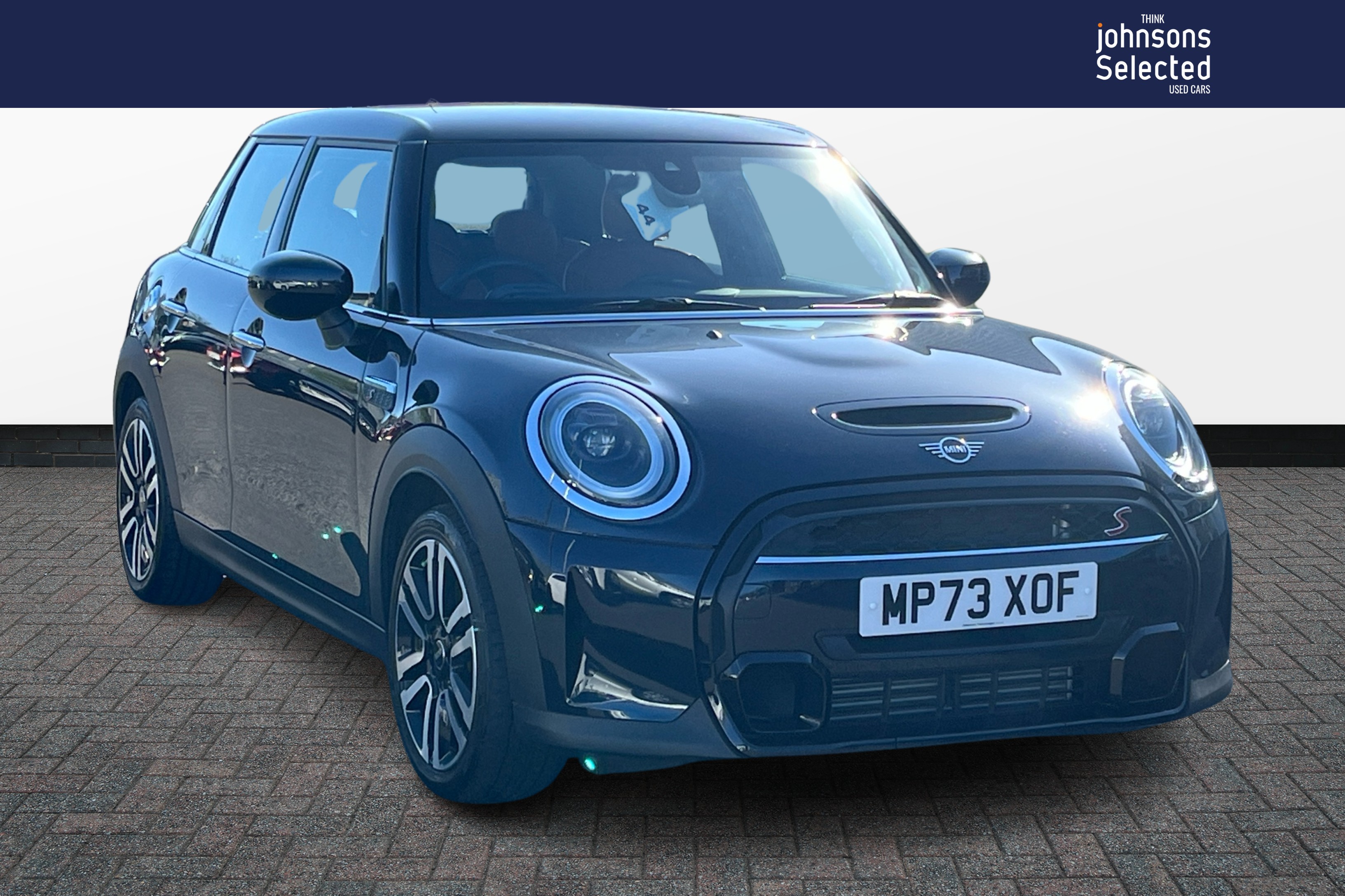 Main listing image - MINI Hatchback 5dr