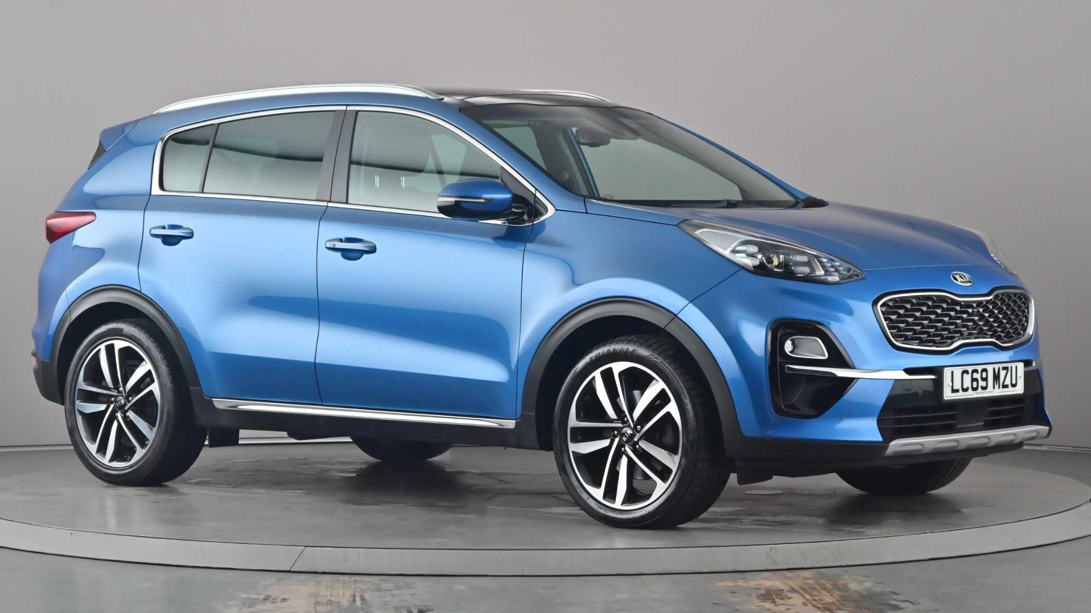 Main listing image - Kia Sportage