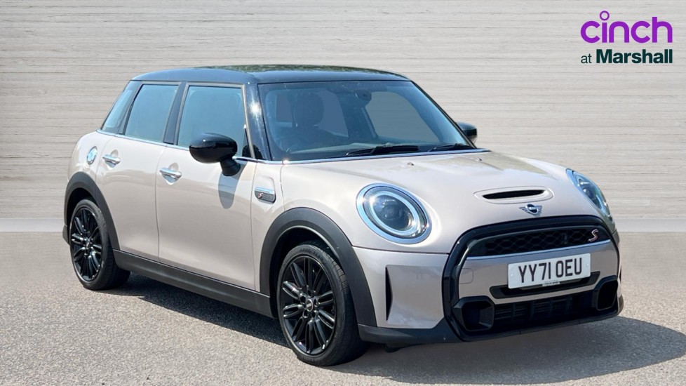 Main listing image - MINI Hatchback