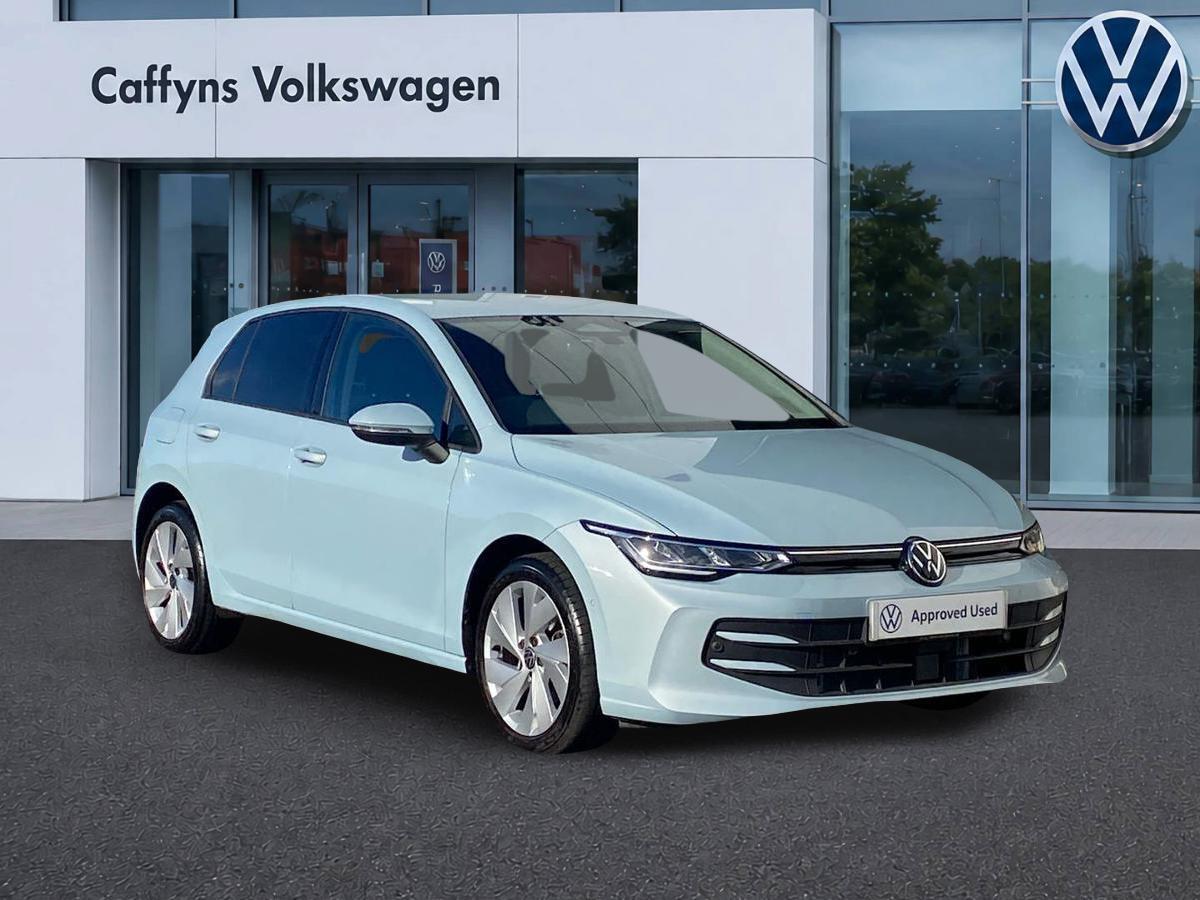 Main listing image - Volkswagen Golf