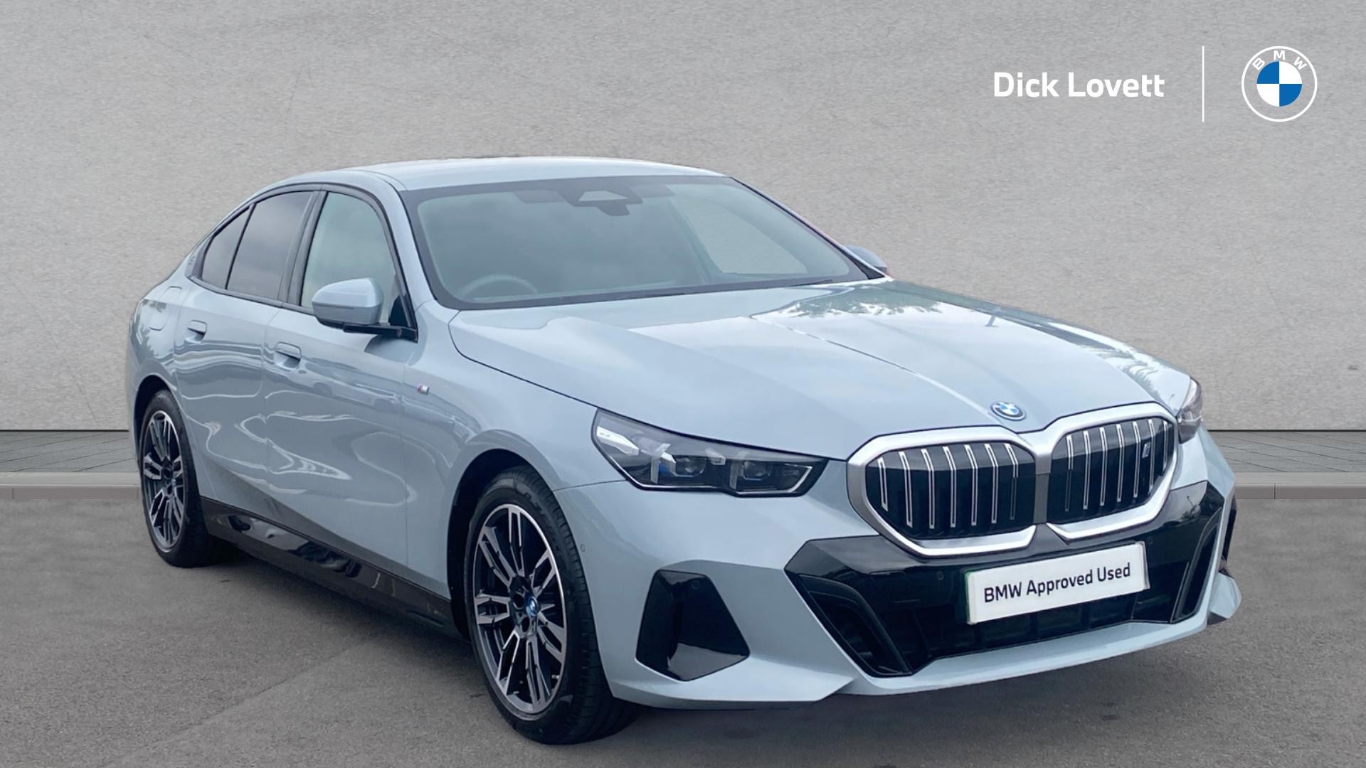 Main listing image - BMW i5