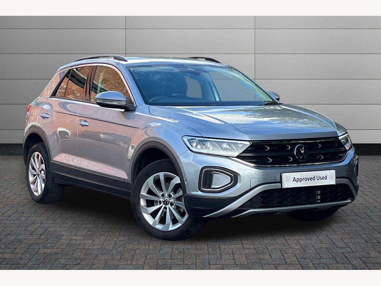 Main listing image - Volkswagen T-Roc