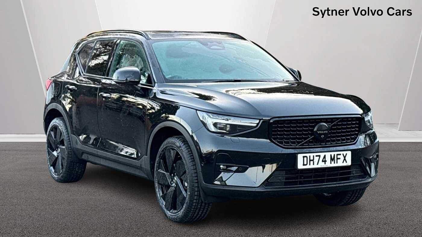 Main listing image - Volvo XC40