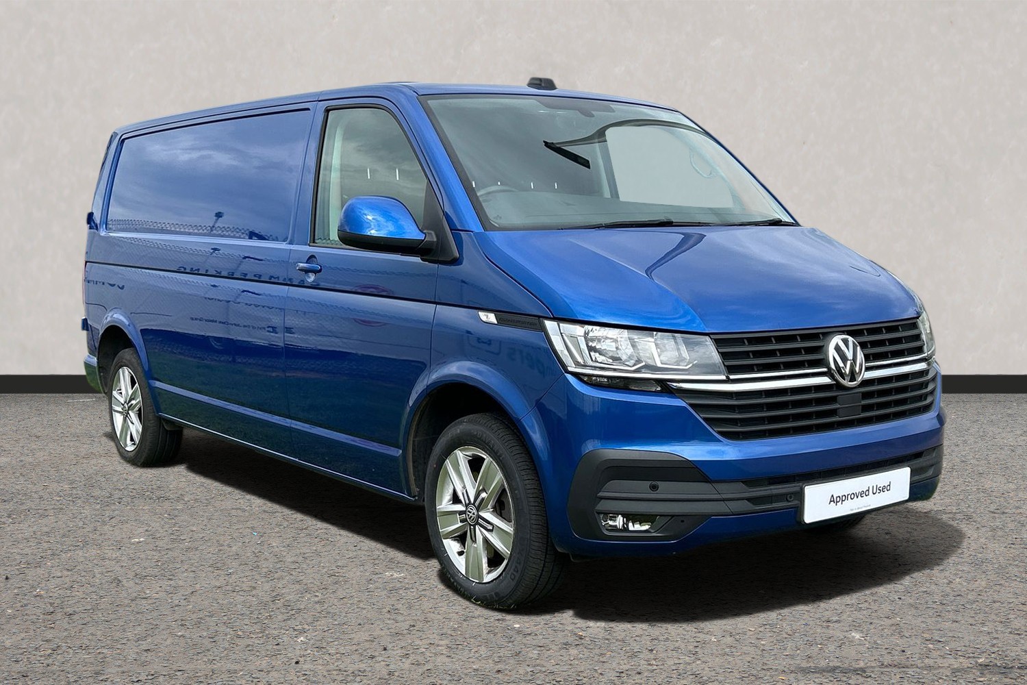 Main listing image - Volkswagen Transporter